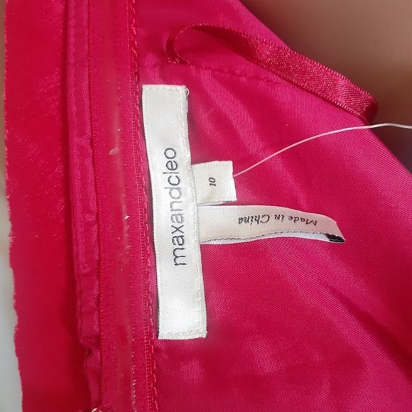 MAXANDCLEO  RED APPLE STRAPLESS PLEATED RUCHED SHORT PROM DRESS SIZE 10 - Picture 8 of 9